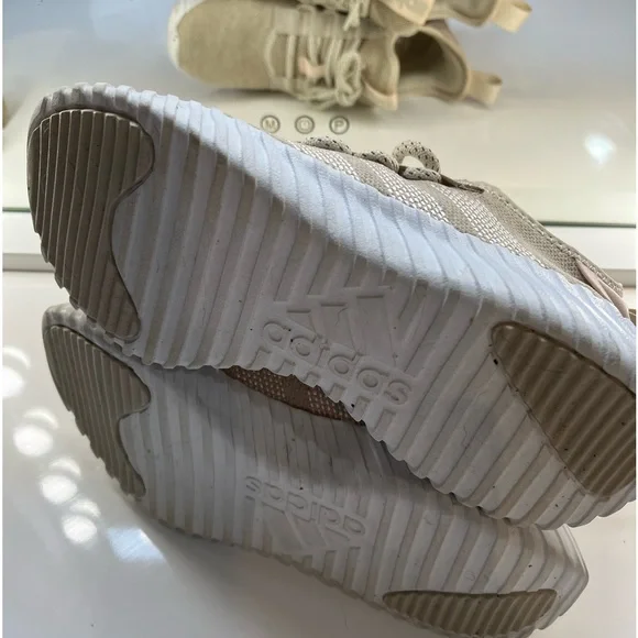 Adidas Kaptir women’s flow shoes, sneaker,7,Aluminum,Tan, Wonder Beige - Picture 9 of 11